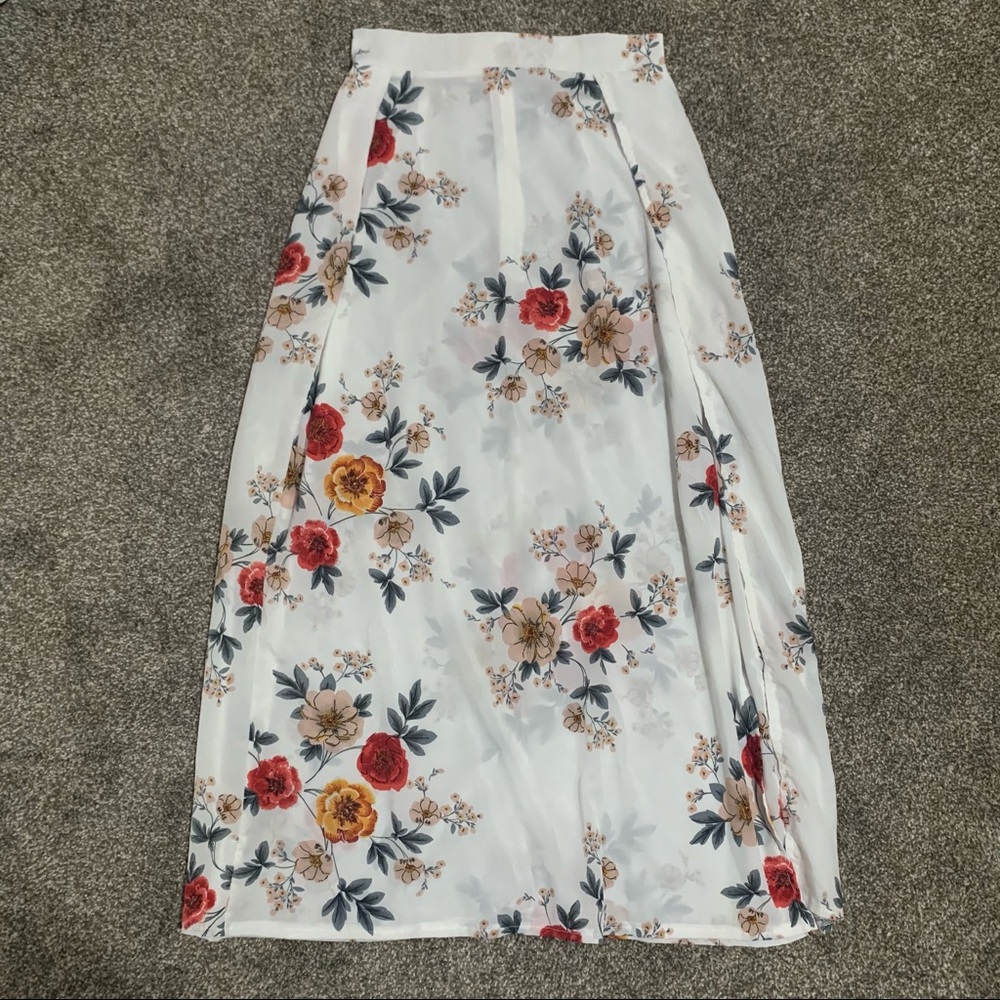 LAST CHANCE! Sheer High Slit Floral Maxi Skirt
